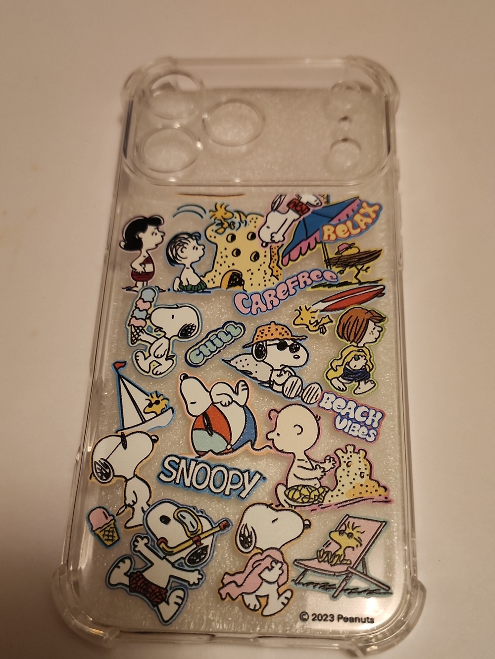 Brand new Apple IPhone 🍎 17 Pro Max Peanuts Snoopy soft Silicone Phone Case